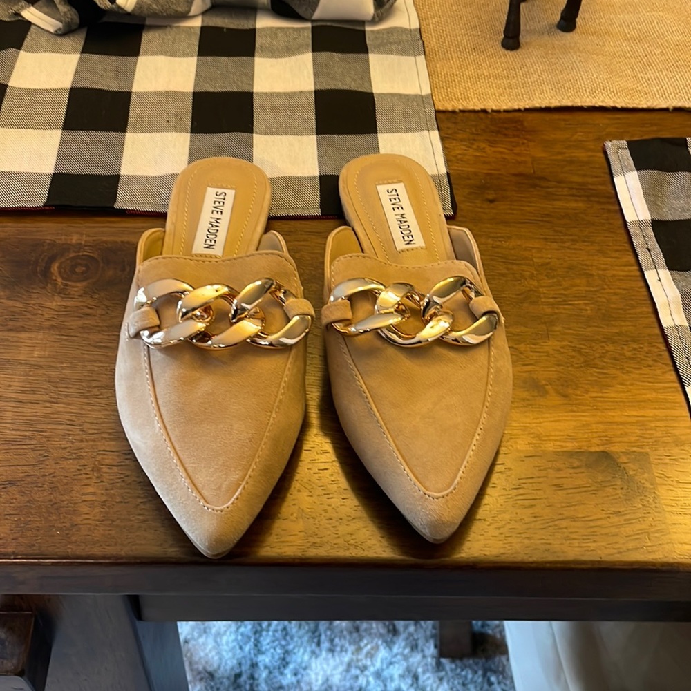 New Steve Madden slides